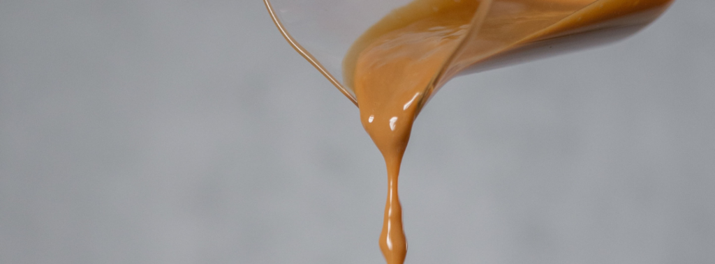 caramel being drizzled